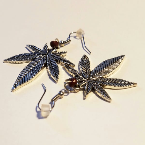 Image of Weed Leaf Earring - Brown 