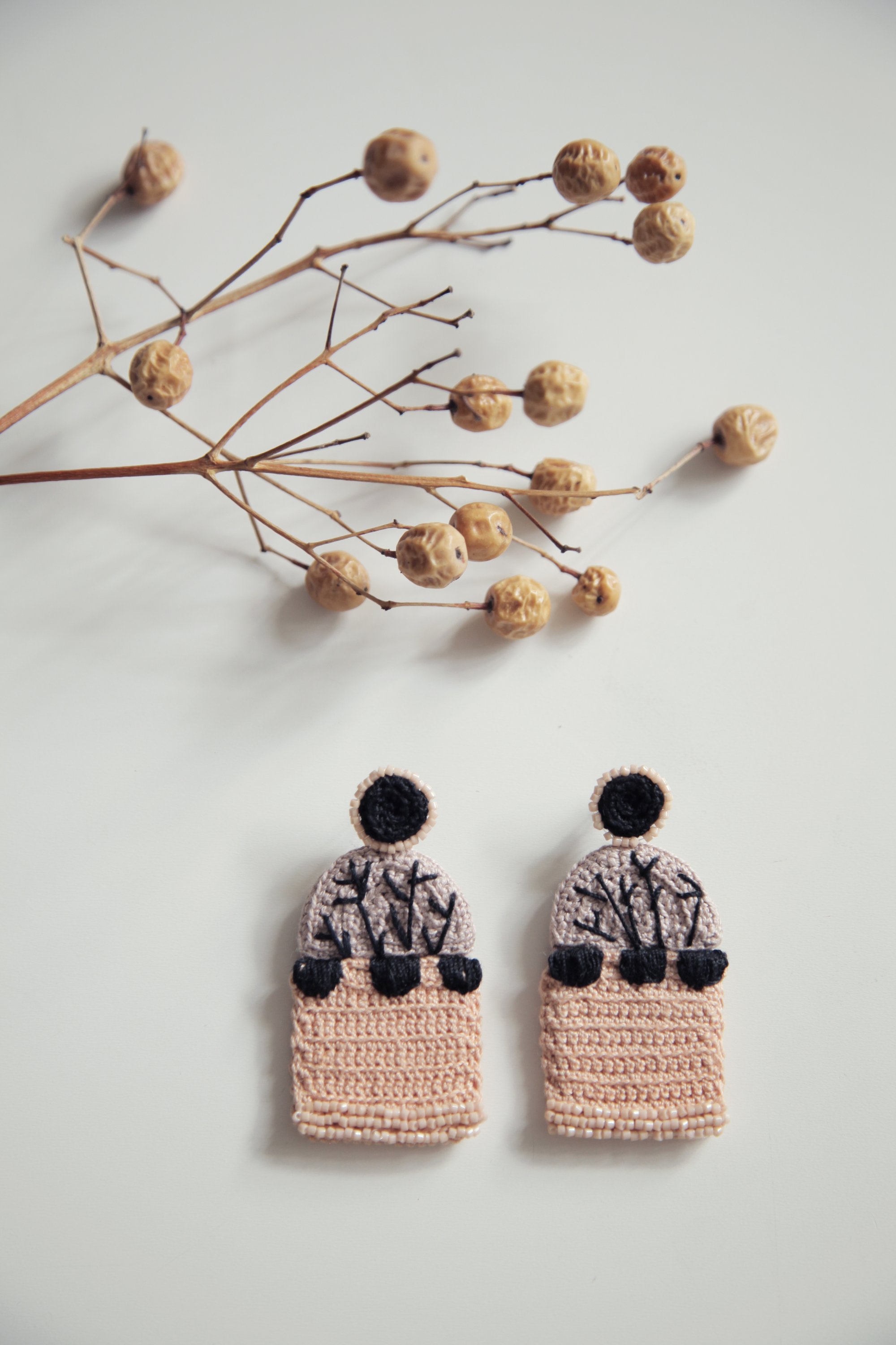 Image of Veneto Walls- window earrings