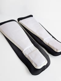 Image 2 of DEFEND Kickpads (White)