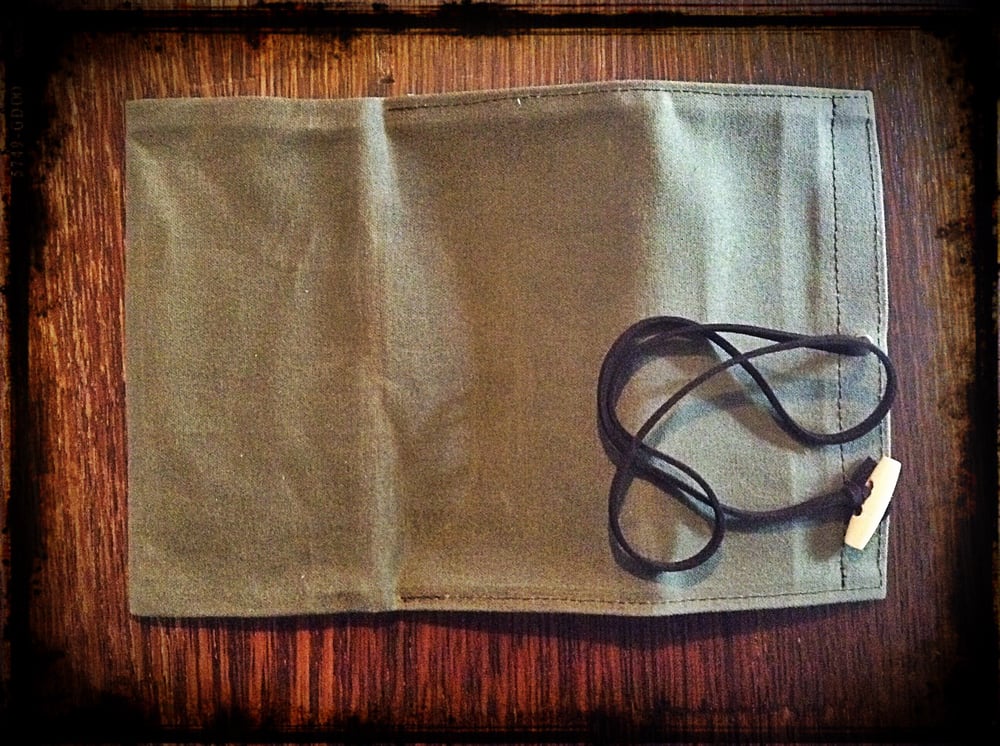 Image of Trifold Double Pocket Pouch