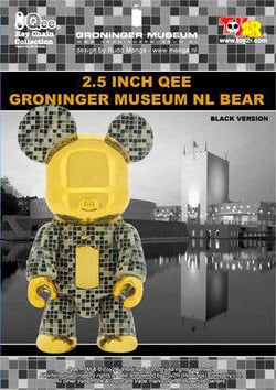 Image of 2.5" Groninger Museum Qee Bear - Black