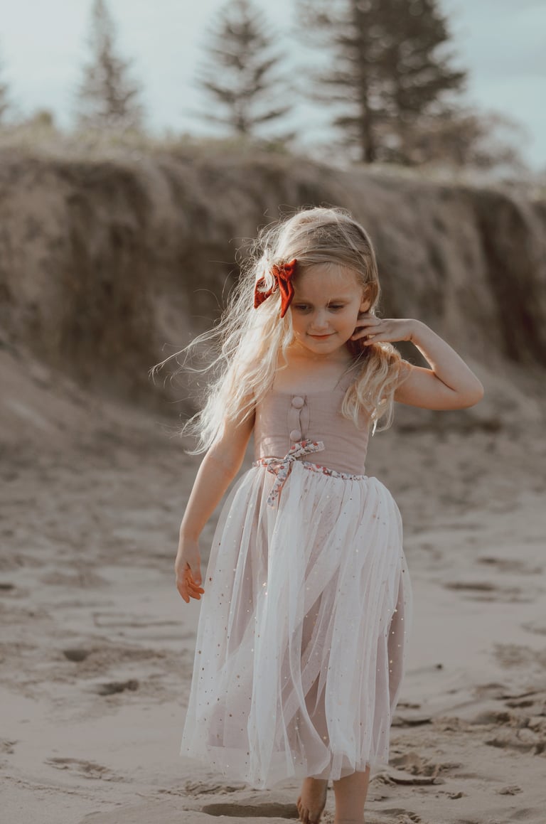 Isobel Capelet/Skirt Image 3