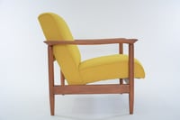 Image 2 of Fauteuil Hom24 jaune