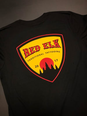 Image of RED ELK badge tee