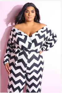 Chevron over the shoulder wide leg