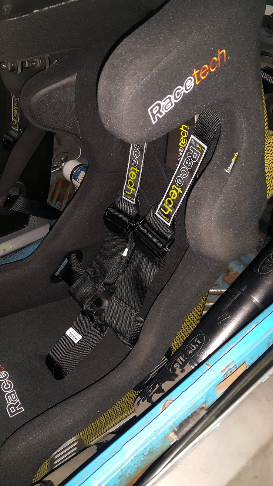 race tech racing seats