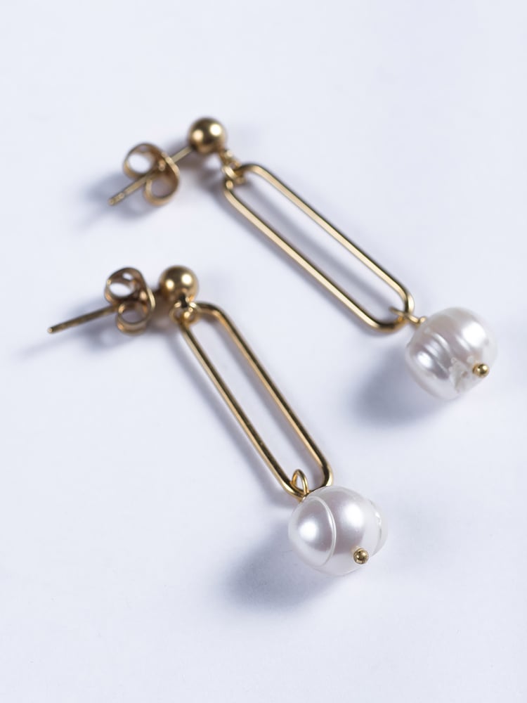 Image of Boucles d'oreilles BETTINA plaquées or