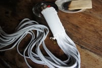 Atsila Lighter Whip <White>
