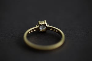 Image of 18ct gold 5.4mm rose cut diamond ring (IOW104)