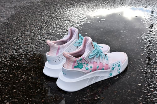 Image of Bubbly Adidas EQT bask adv