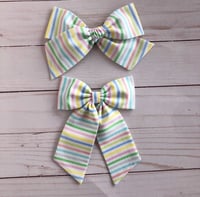 Oversized bows