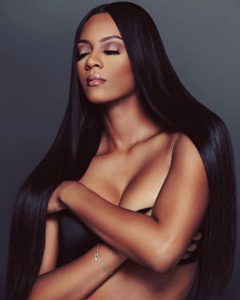 Image of Alexis (Straight)