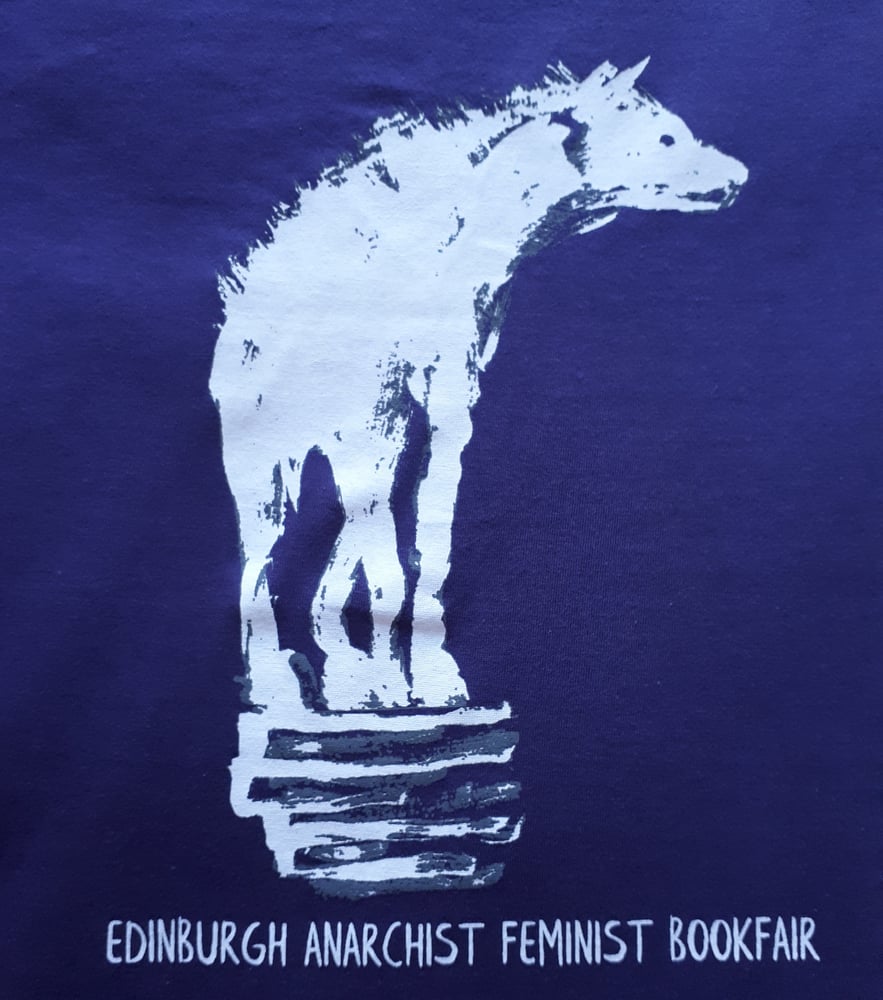 Image of T-shirt (plum)