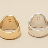 Image 4 of ROSE GRAND OVAL Signet Ring