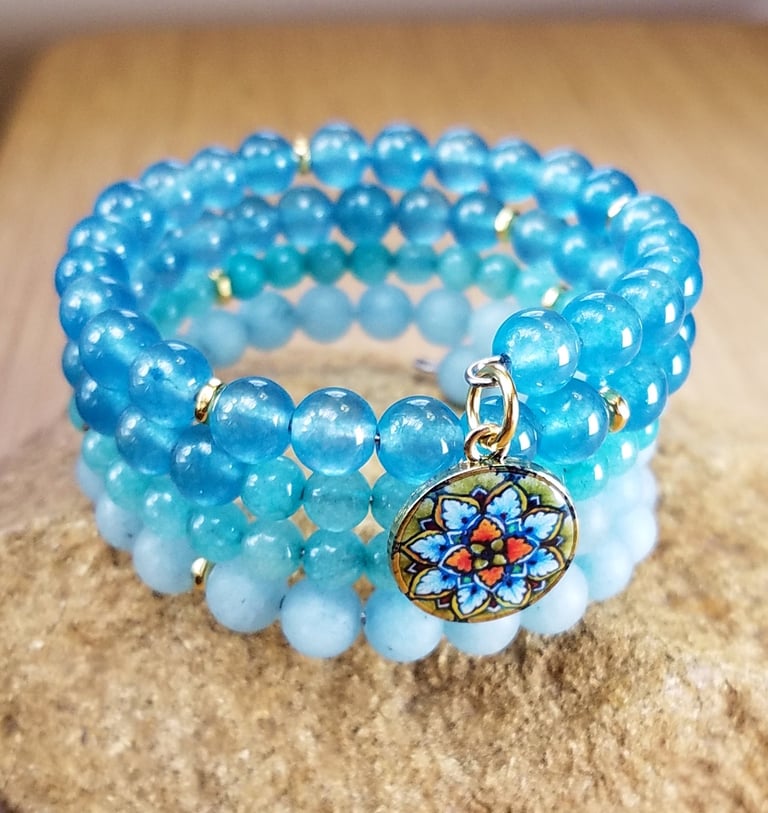 Gradient Waves Wrap Bracelet Image 4