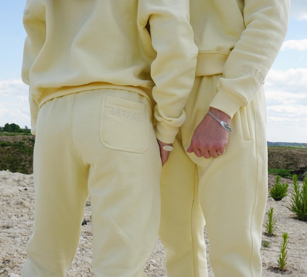 Image of FAEFAE LEMON CREAM SWEATPANTS