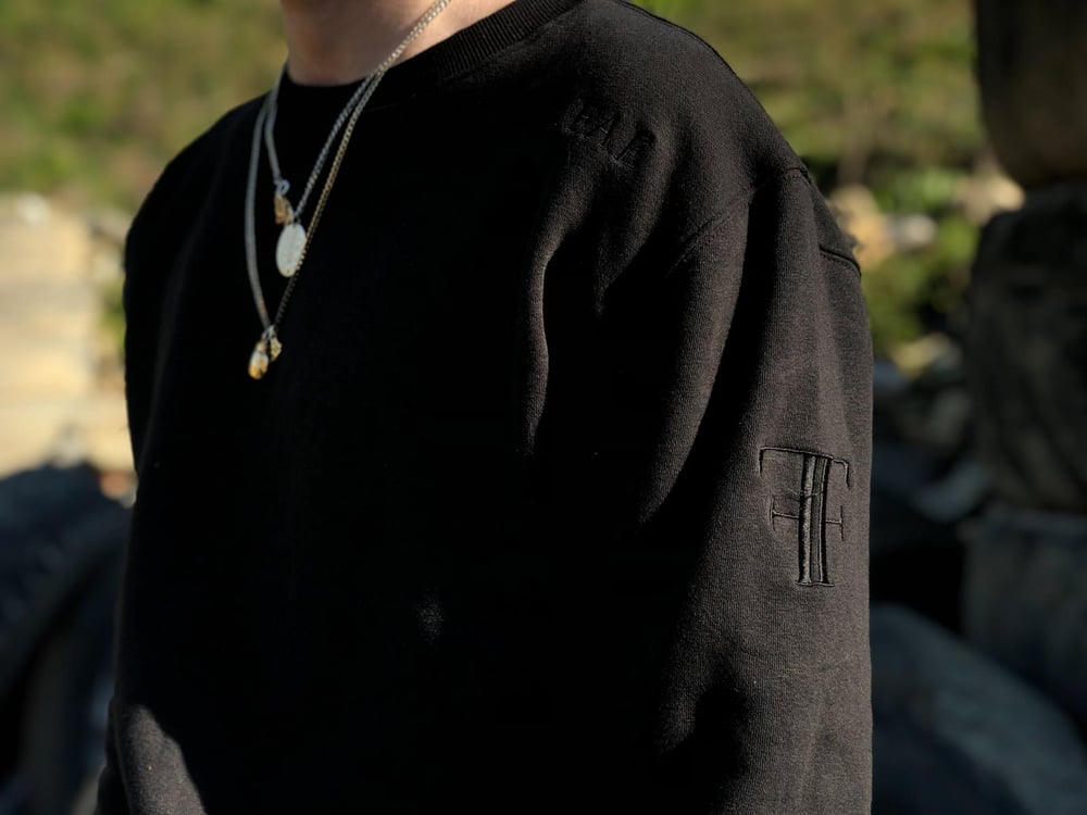 Image of FAEFAE STONE BLACK SWEATER