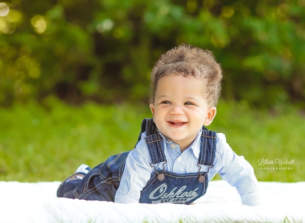 Image of Child Outdoor Session (30 minutes). 