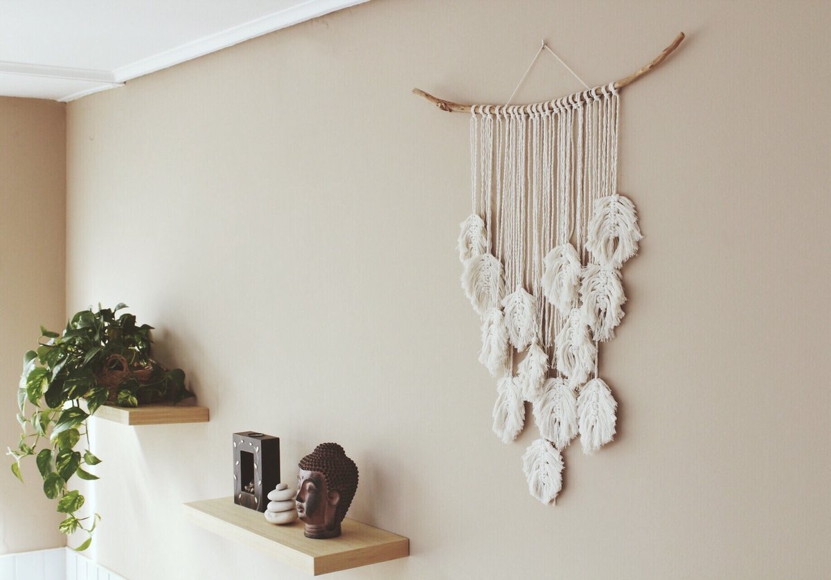 Image of ´Feather´ wall hanging
