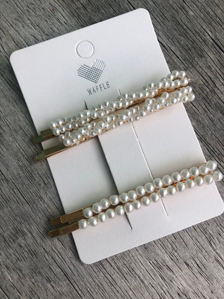 Image of Pearl hair pins 