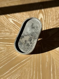 Image 3 of Oval & Out