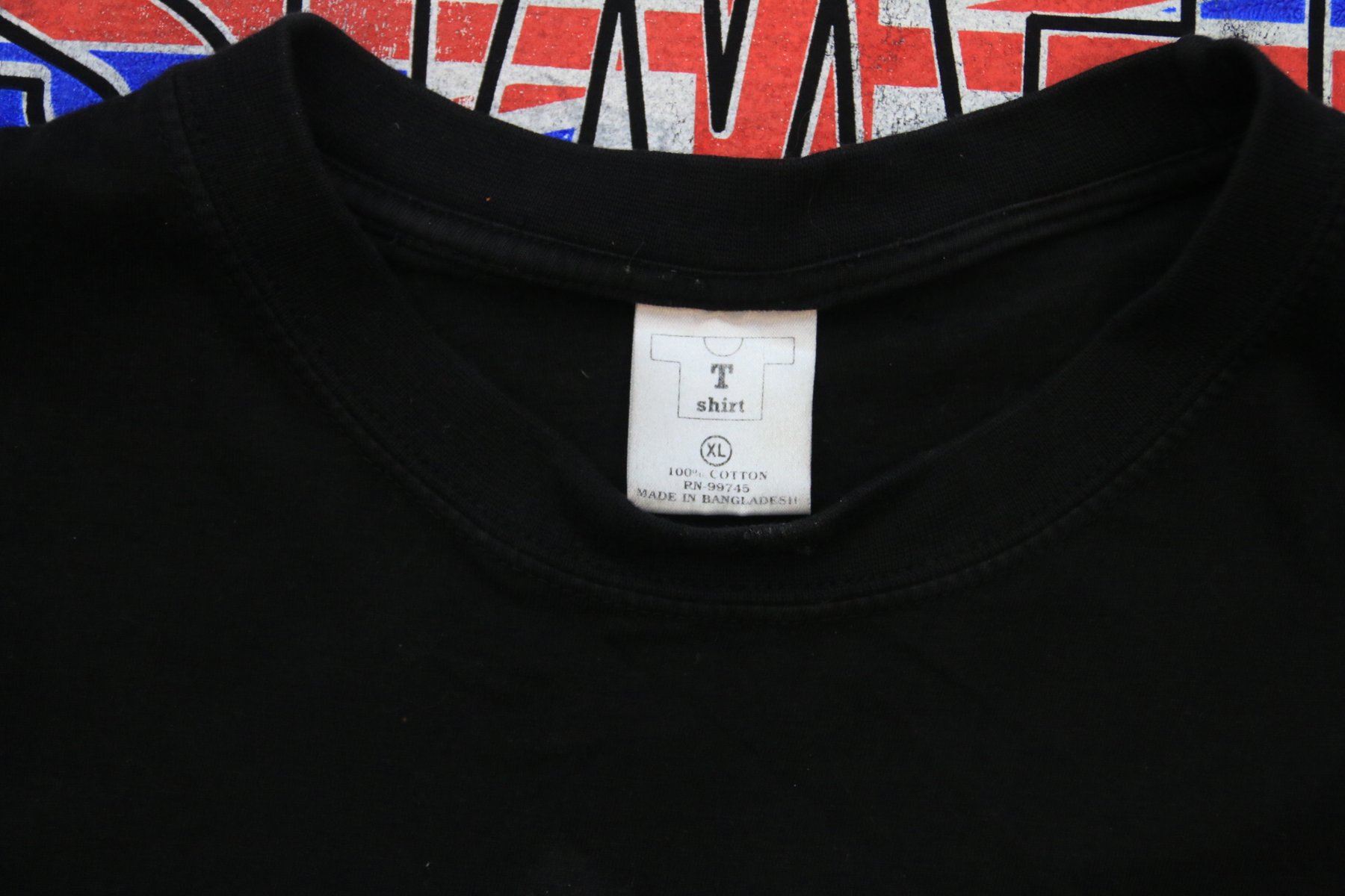 Standout Vintage — Rare 1999 Vintage 