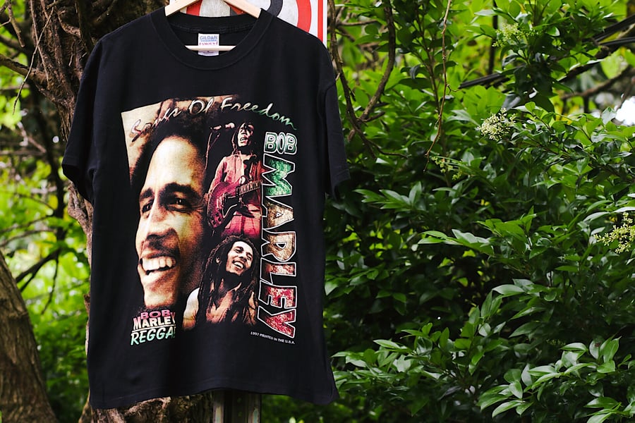 Image of Rare 1997 Vintage "BOB MARLEY- Songs Of Freedom" Rap Tee