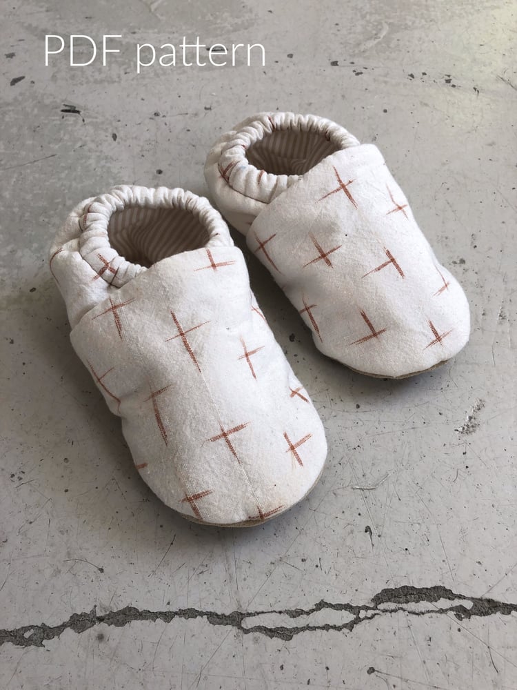 Image of Baby shoes - PDF