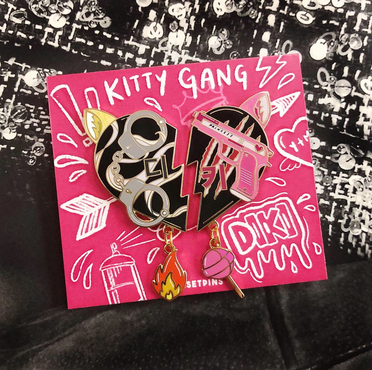 Kitty Gang 디키 Dulsetpins