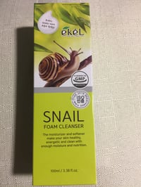 Snail foam cleanser