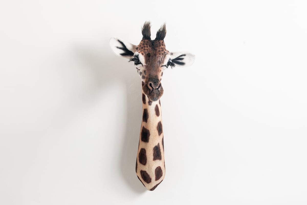 Image of Baby Giraffe Sculpture