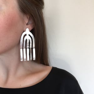 Image of tributary earring 