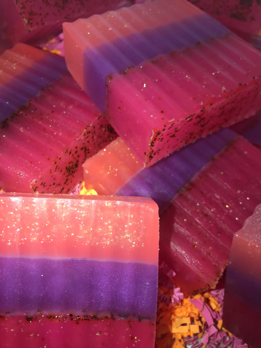 Image of Girl, BREATHE! Respiratory Blend Body Bar