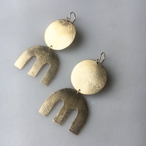 Image of rise earring