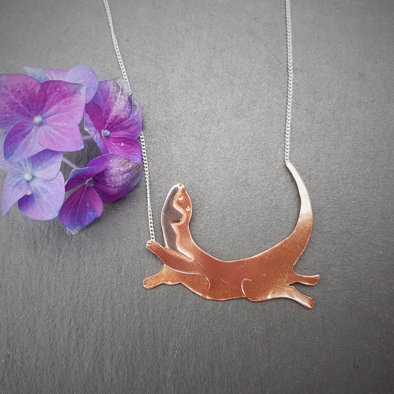 Frolicking Otter Necklace Image 4