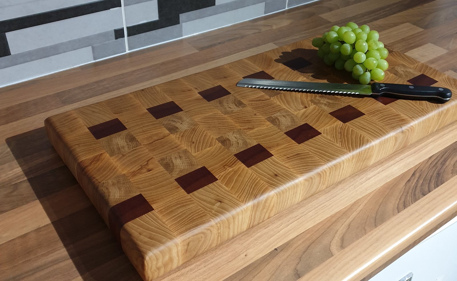 end grain chopping board