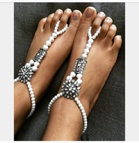 Vintage Empress Barefoot sandals