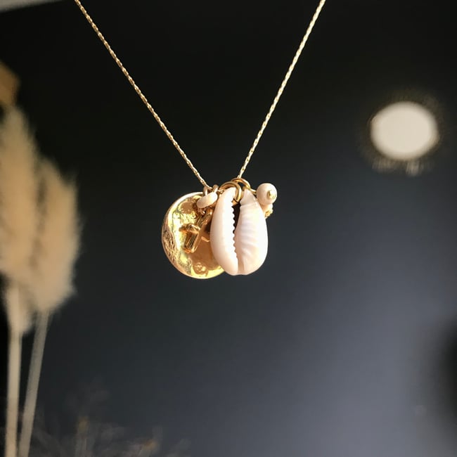 MADDY | Collier grigri coquillage mini perles bois & mini croix