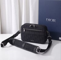Image 4 of Dee Bag - Black