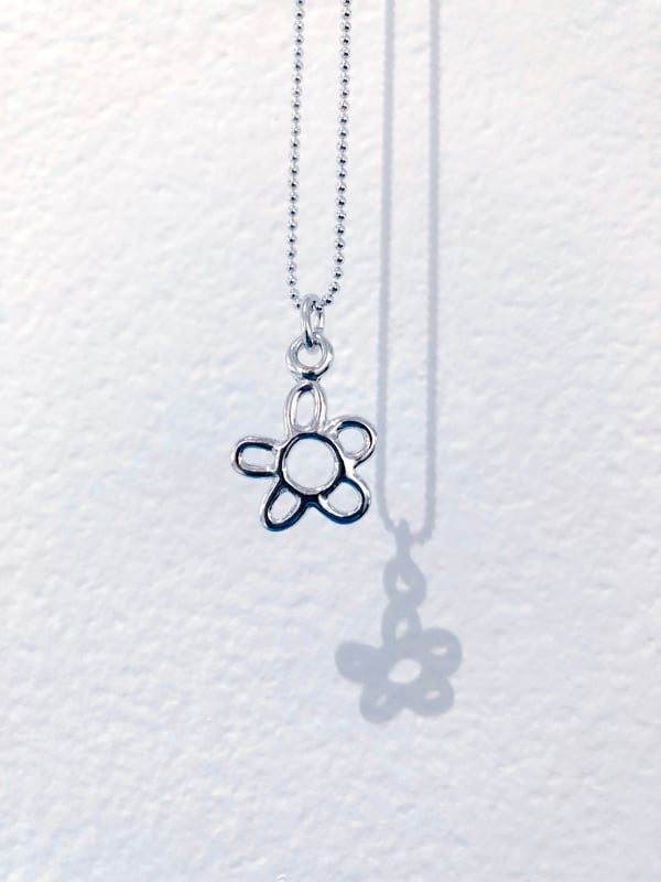 Image of lil flower