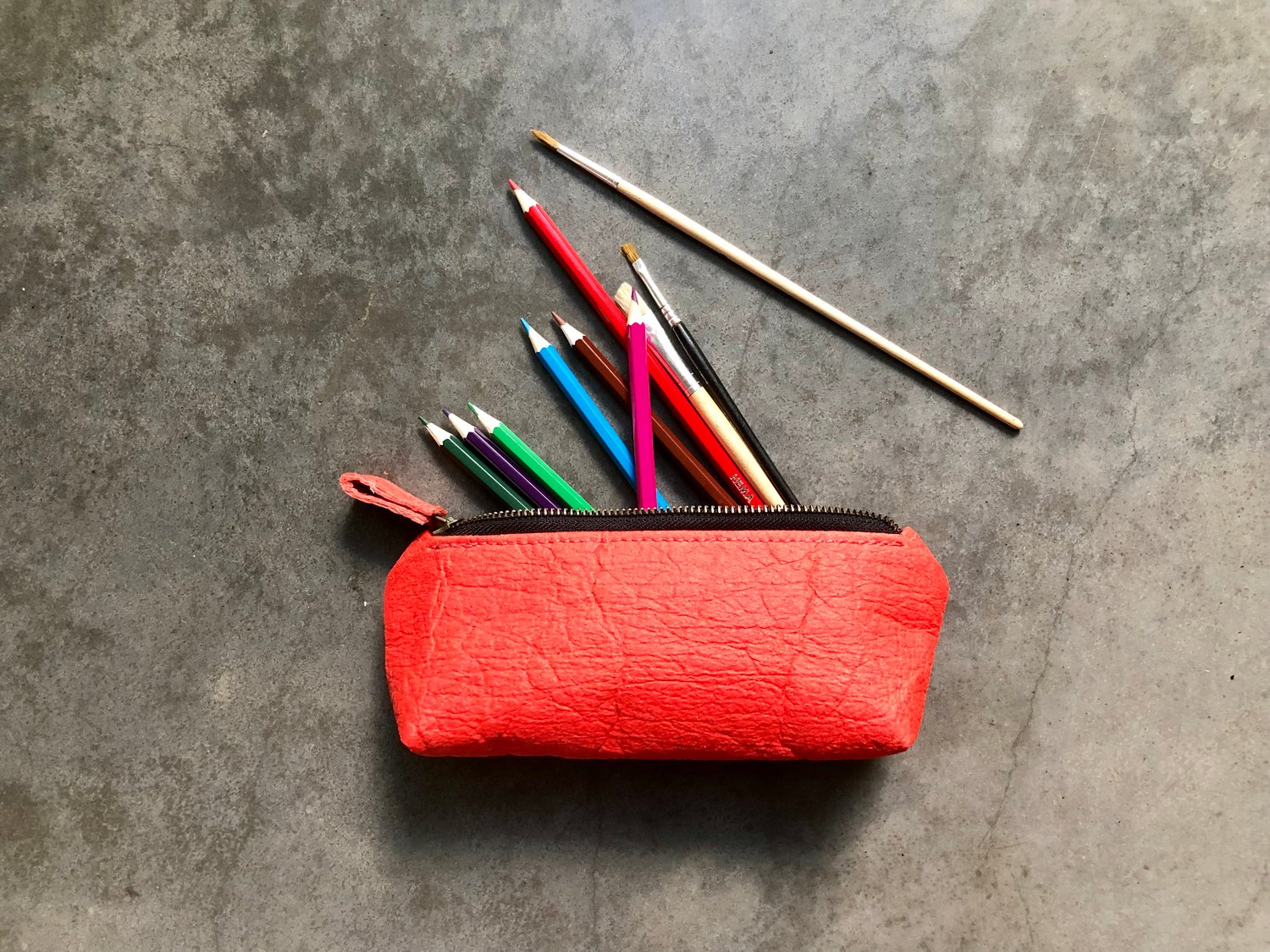 Pencil case, small pouch, pencil pouch made in Piñatex