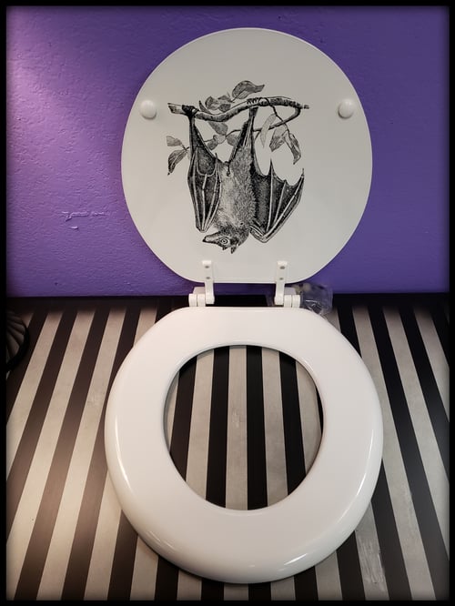 Image of Standard Bat Toilet Seat 