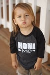 Honi Me Raglan