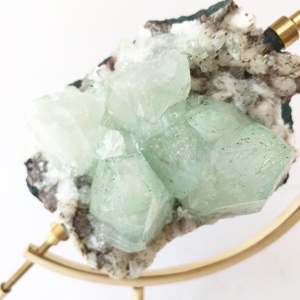 Image of Green Apophyllite no.17 Scarab Collection Brass Arc Pairing