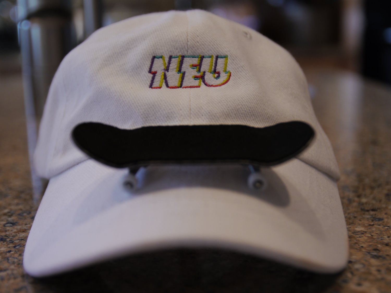 Image of NEU HAT