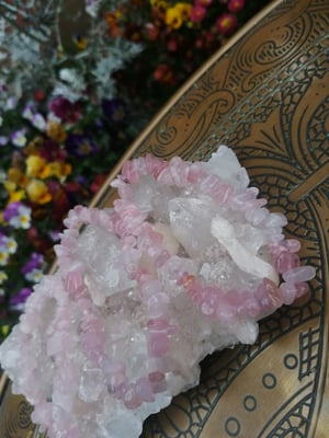 Image of Rose quartz chip bracelet