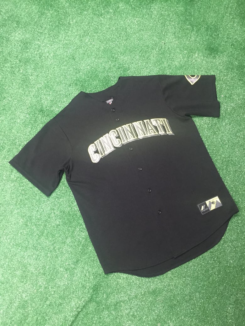 Image of 2013 Joey Votto Cincinnati Reds Jersey (Size Large)