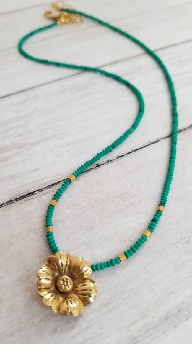 Thai Gold Flower & Malachite Necklace
