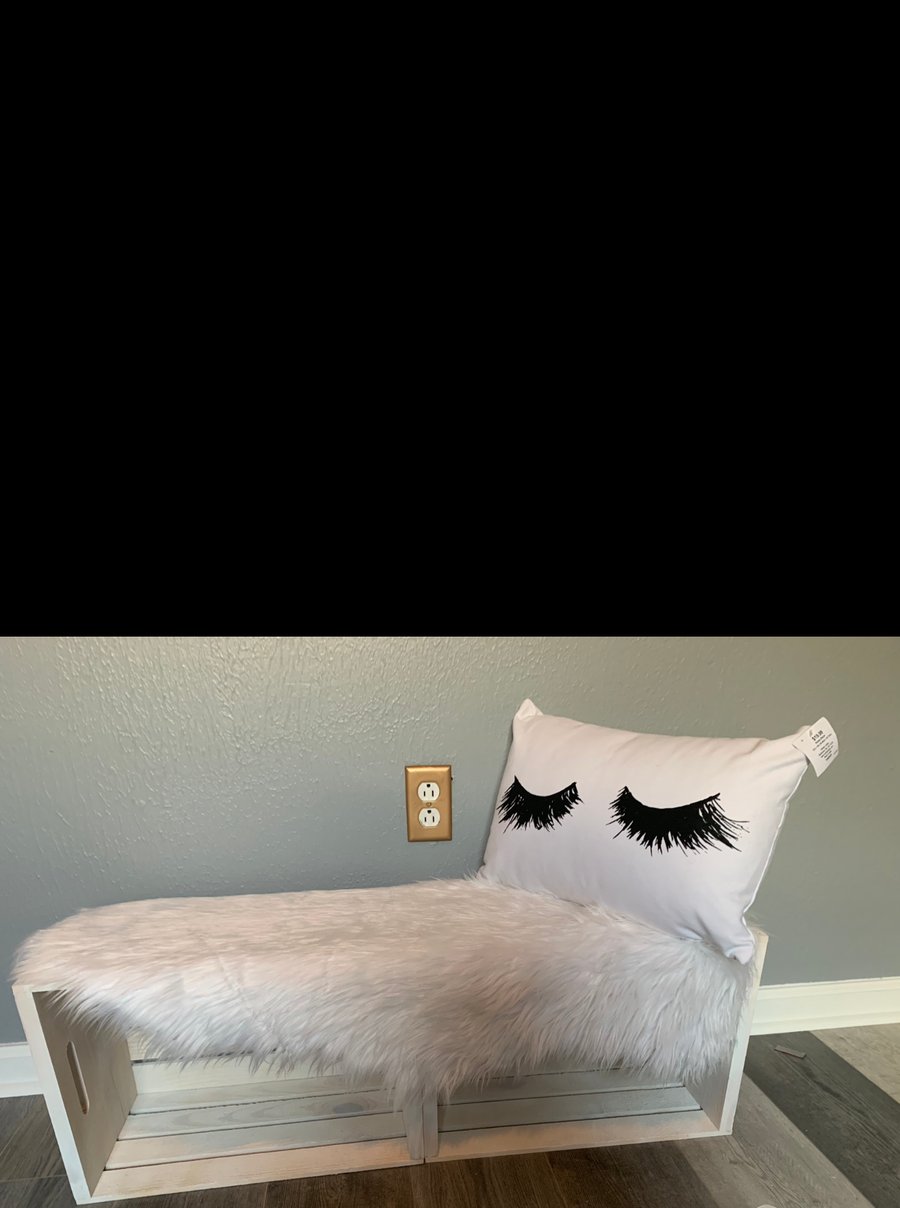 Image of Bedroom bench🛏