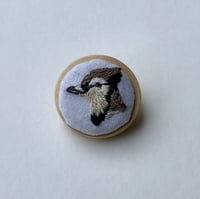 Embroidered Brown Bird Pin